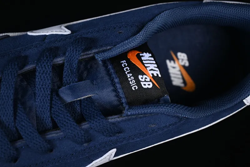 All categories Nk SB Dunk series Nike SB Fc Classic campus sneakers Nike SB Fc Classic Nike autumn and winter campus casual sneakers 909096-400